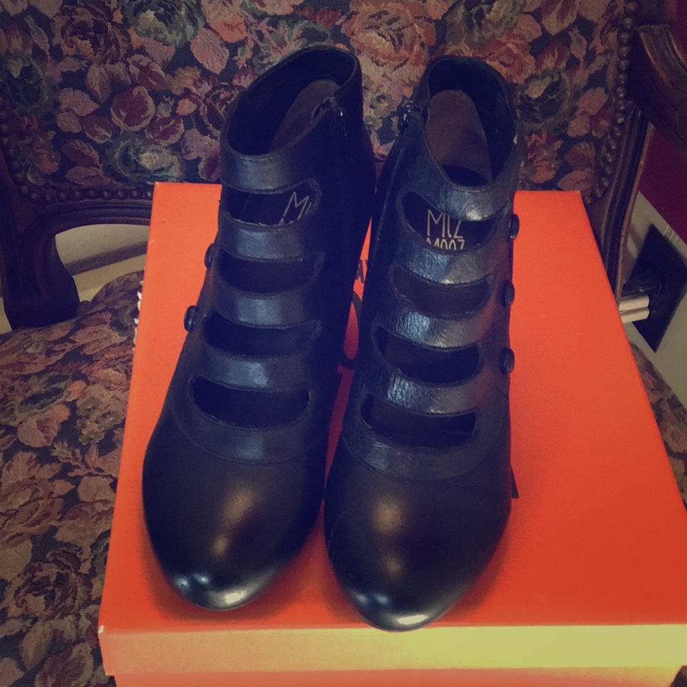 Mix Mooz 9 (40) Victorian ankle boots